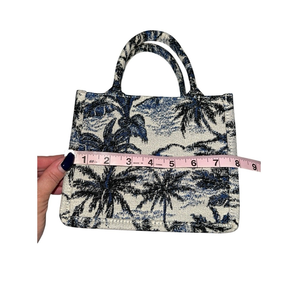 H&M Mini Tote Jacquard Tote Palm Tree Leaf Tropical Bag Crossbody Strap Blue EUC - Picture 6 of 11